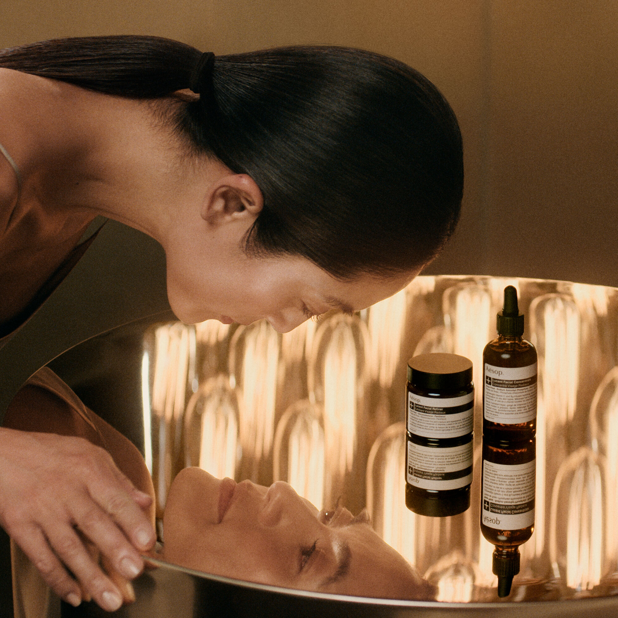 Lucent Facial Refiner